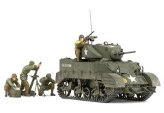 1/35 M5A1 w/4 Figures