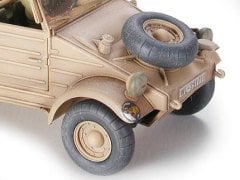 1/48 Kuebekwagen Type 82 (africa)
