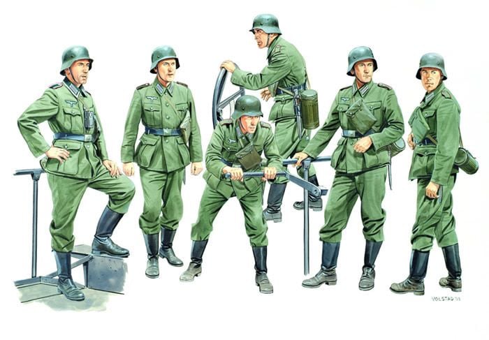 1/35  Panzer Crew