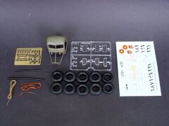 1/35 Sam-2 Missile with Loading Cabin