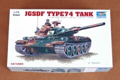 1/72 JGSDF Type 74 Tank
